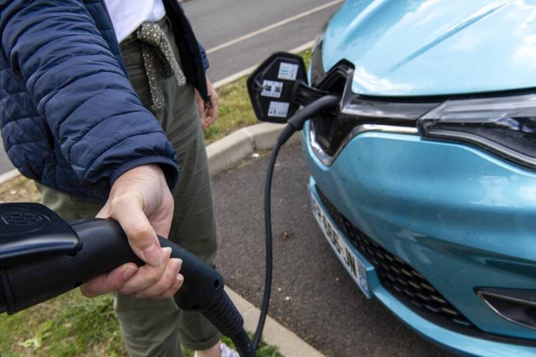 découvrez notre assurance dédiée aux véhicules électriques, offrant une protection optimale pour votre voiture écologique. profitez de tarifs compétitifs et de garanties adaptées à vos besoins spécifiques, tout en contribuant à un avenir durable.