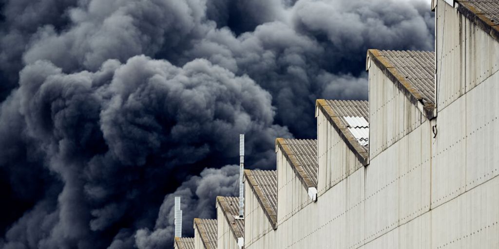 découvrez les tendances de la hausse des primes d'assurance en 2025. analyse des facteurs influents, conseils pour bien choisir votre contrat et optimiser vos dépenses en assurance.