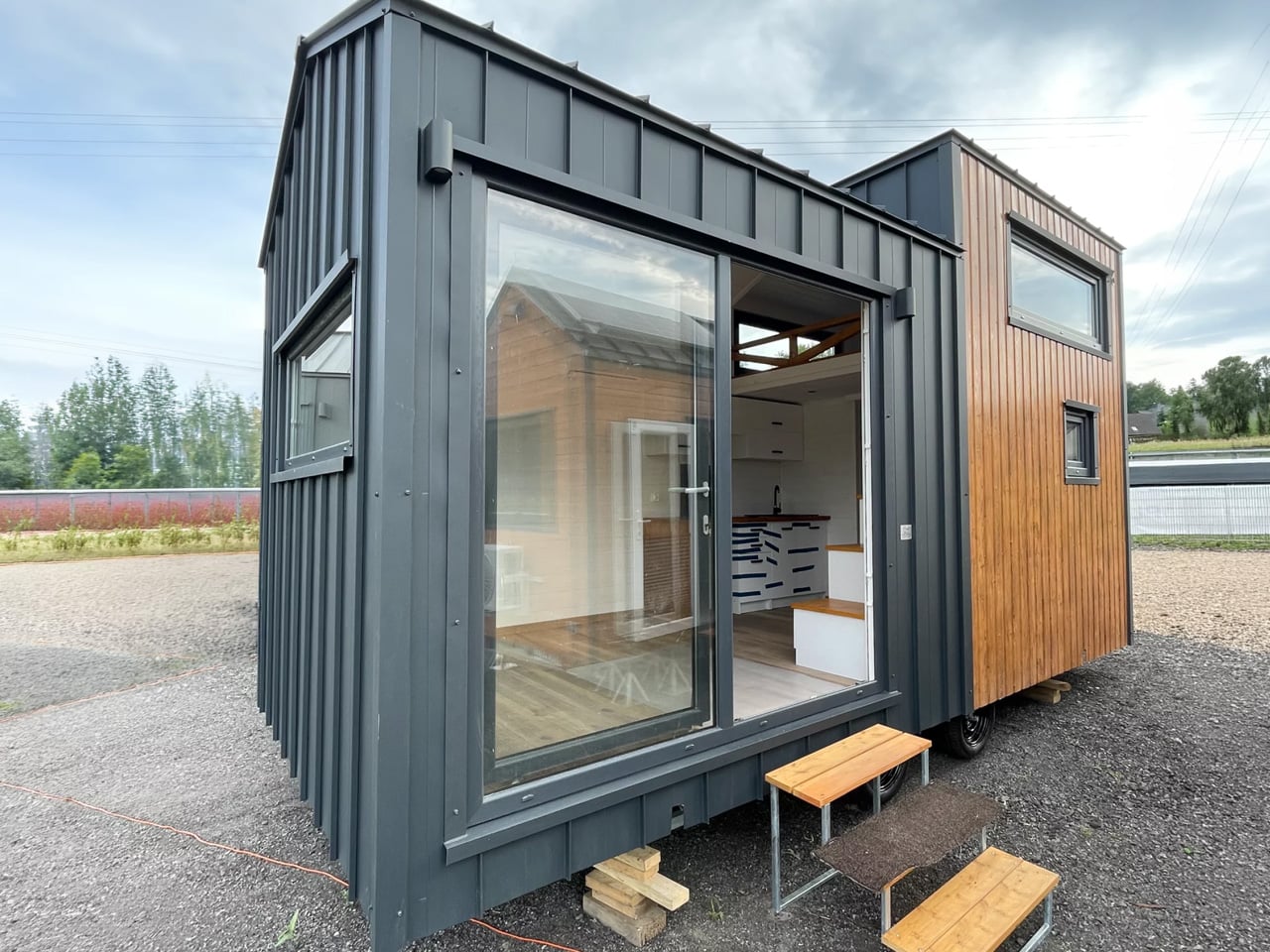 Mini House 300 x 600